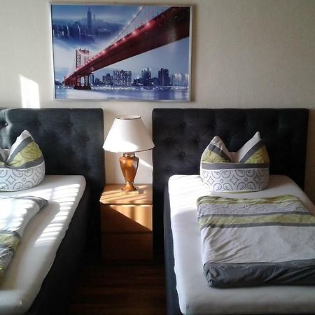 Apartamento Zum Holzwurm Muhlanger Exterior foto