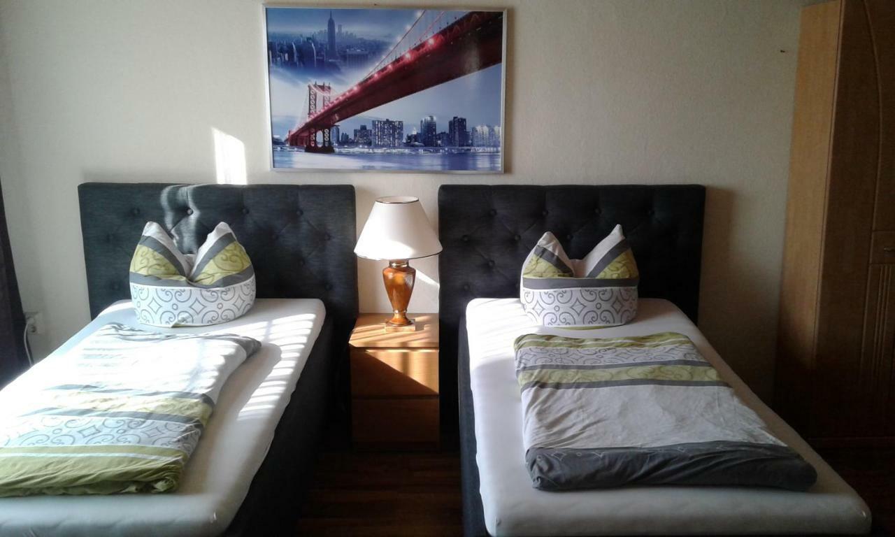 Apartamento Zum Holzwurm Muhlanger Exterior foto